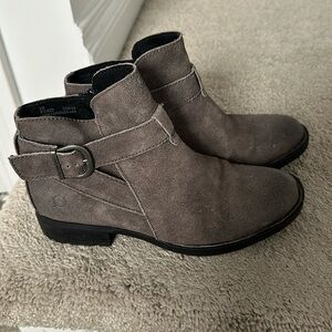 BORN Distressed , Suede   ankle boots with buckle and side zipper 
Gray -sz 6